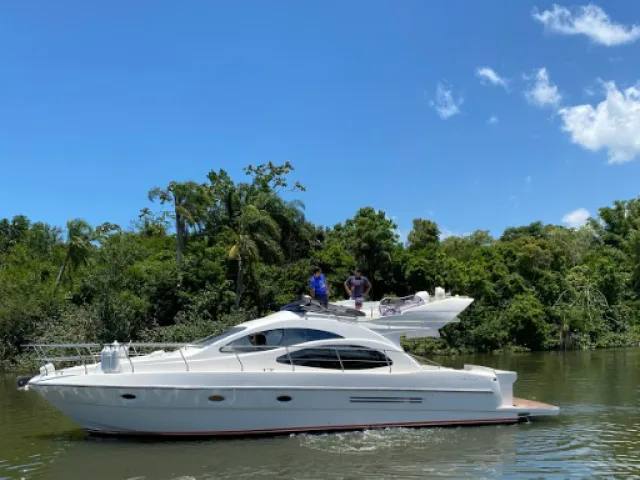 Lancha Compartilhada-Intermarine 46 Fly