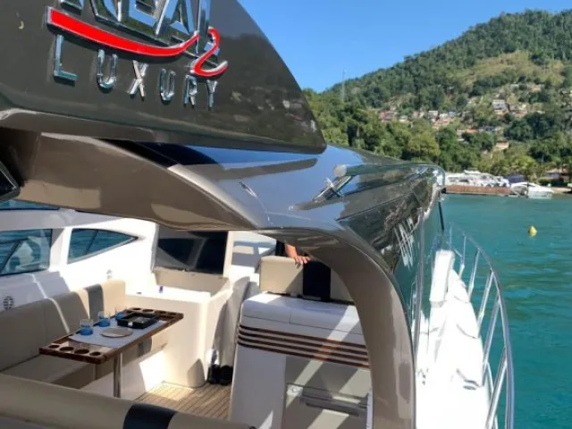 Real Powerboats-40 HT Luxury