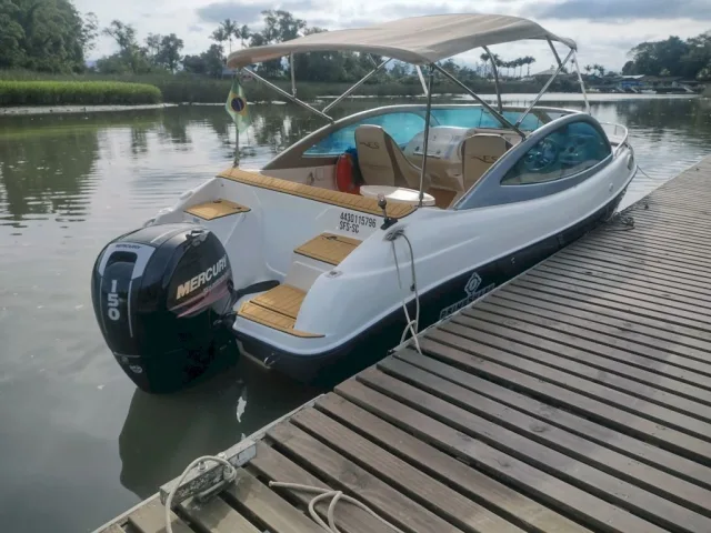 Lancha Compartilhada-FS YACHTS - 210 Cabinada