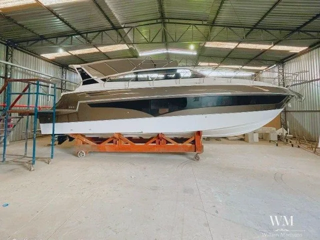 Real Powerboats-40 Cabriolet