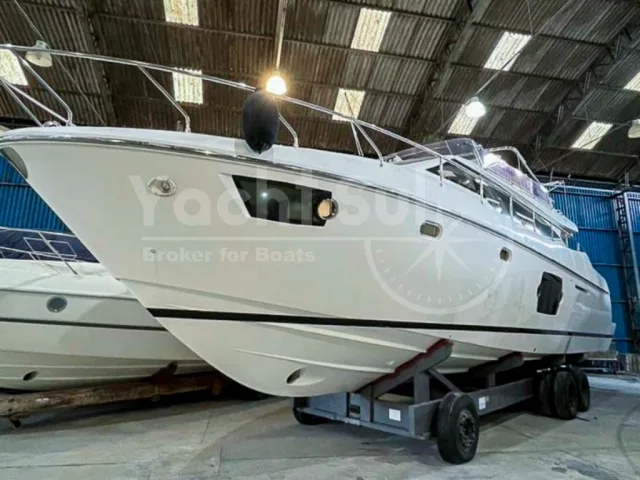 Ferretti-53