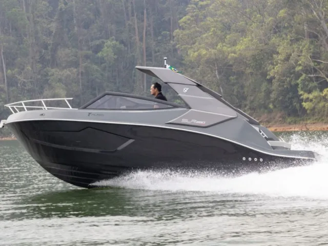 Ross Mariner-SLR 260 Fusion Proa Aberta