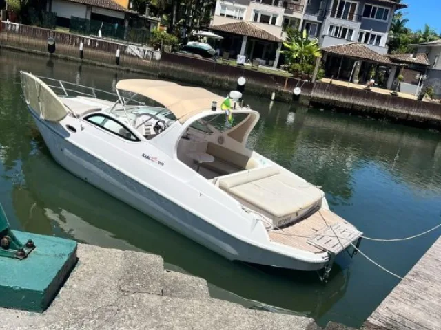 Real Powerboats-300
