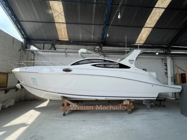Real Powerboats-285 Special Deck