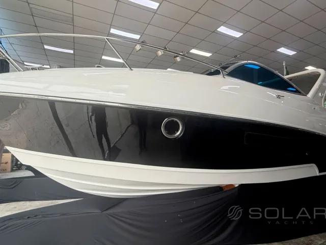 Singular Boats 270