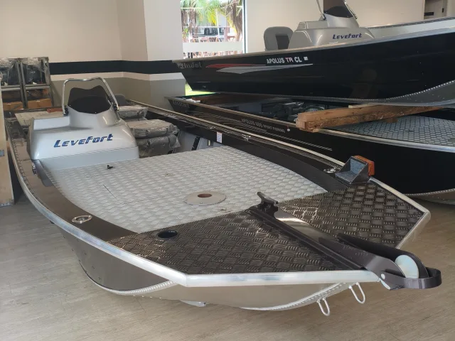 Levefort Apolus 600 Sport Fishing
