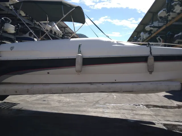 Real Powerboats 260
