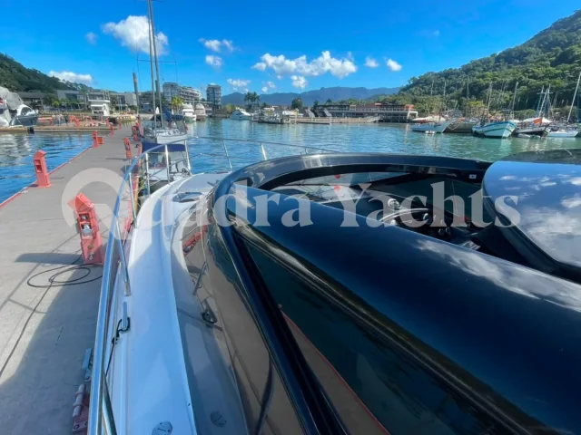 Schaefer Yachts Phantom 40 HT