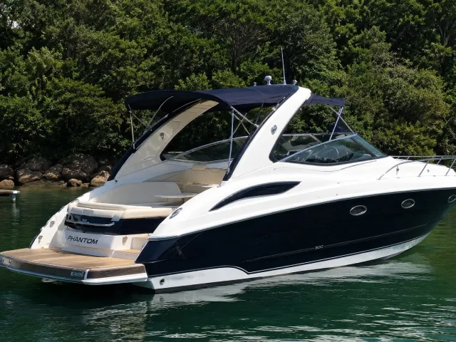 Schaefer Yachts Phantom 303