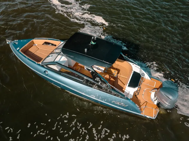 Azov Yachts Z260 Open