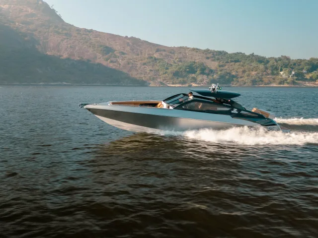 Azov Yachts Z380 Open