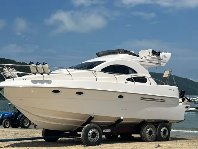 Intermarine / Azimut  380