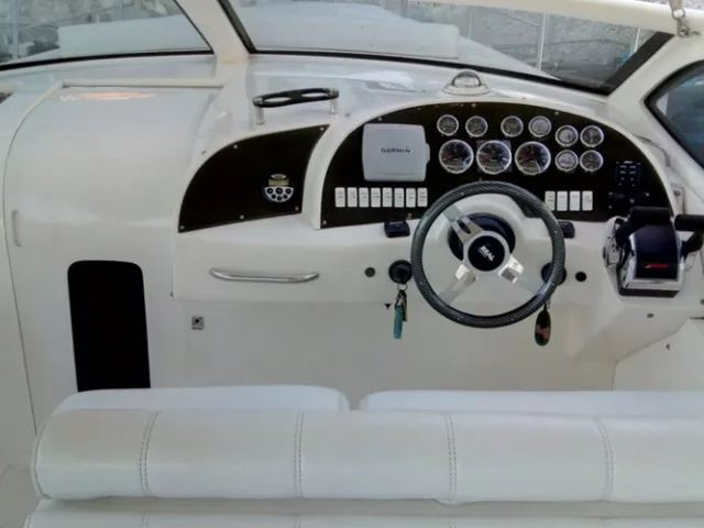 Real Powerboats 38 Top